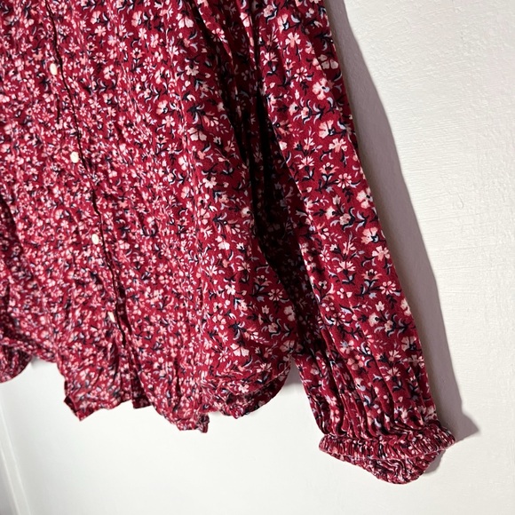 Old Navy Burgundy Floral Cotton/Rayon Button-Down Shirt with Gathered Sleeves - Picture 3 of 9